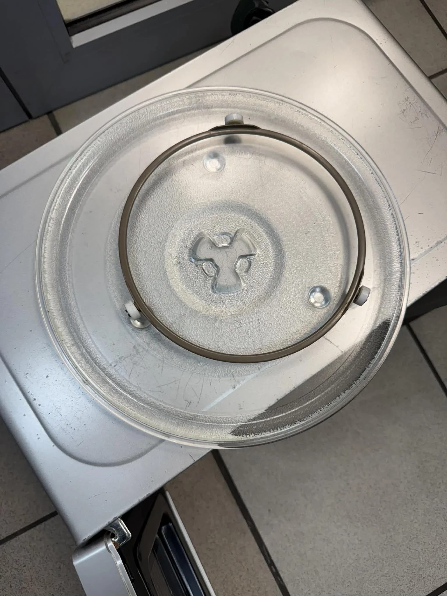 mikrofalowka-sharp-r242-800-w-moc-mikrofal-800