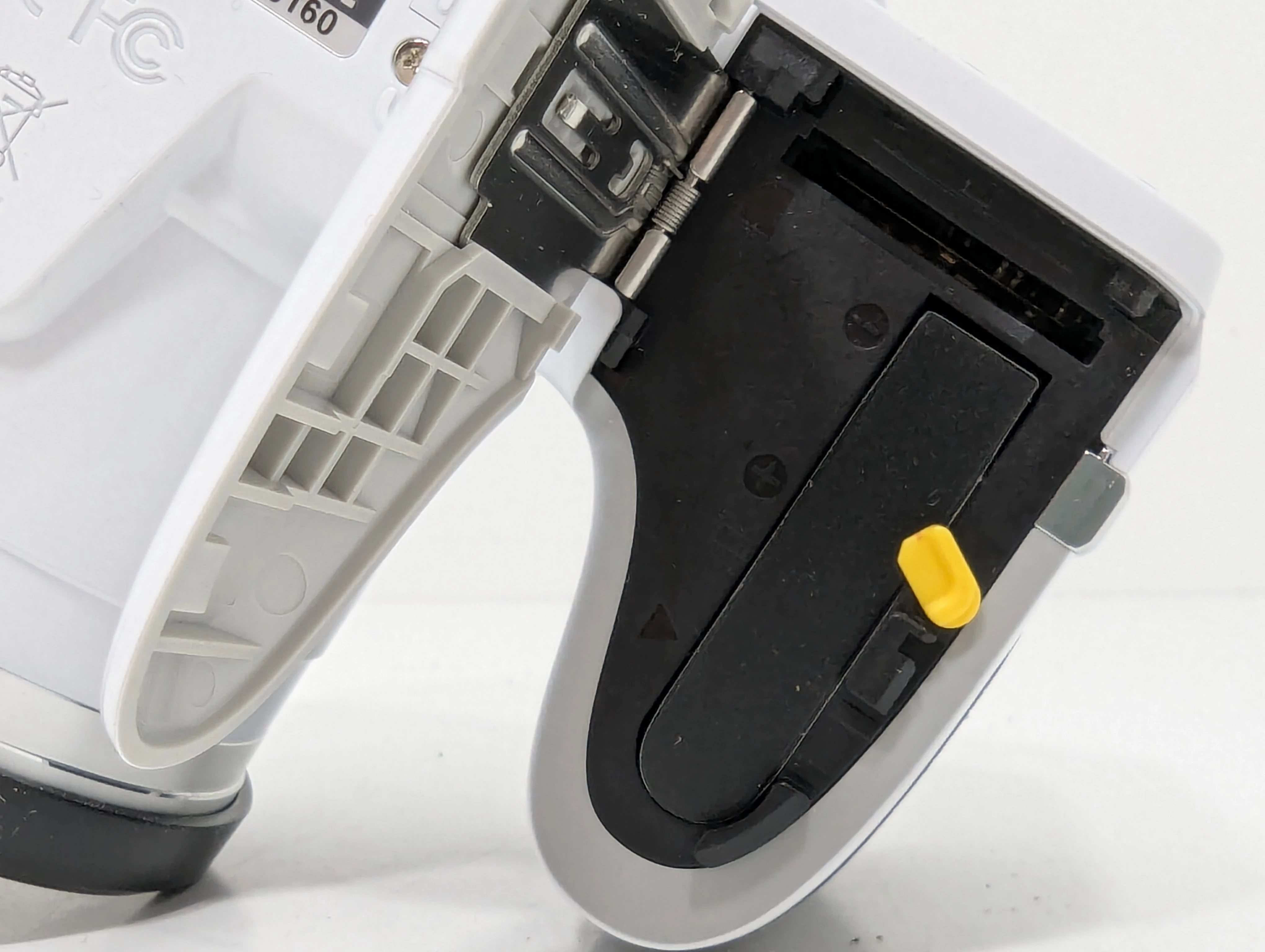 aparat-kodak-pixpro-az422-ean-gtin-0819900012415