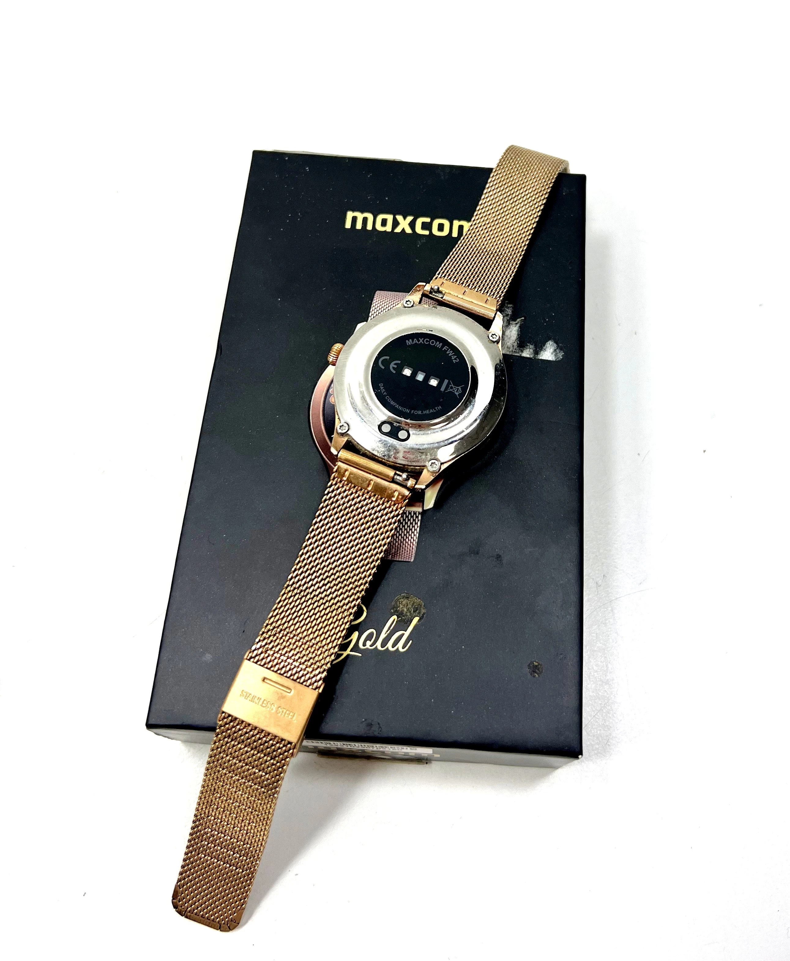 smartwatch-maxcom-fw42-zloty-komplet-ean-gtin-5908235976747