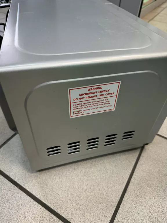 mikrofalowka-sharp-r242-800-w-stan-11323-2