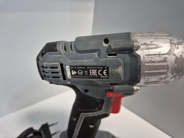 graphite-energy-zakretarka-akumulatorowa-58g012-akumulator-ladowarka-zasilanie-209202-1769478