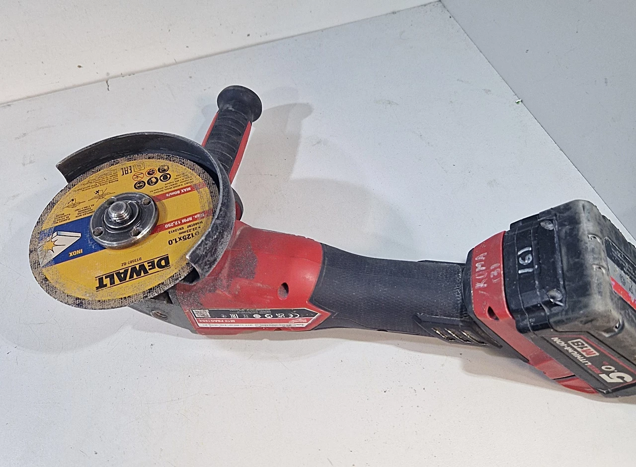 szlifierka-milwaukee-fsag125x-bateria-5ah-rodzaj-250123-1798302