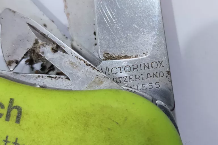 noz-skladany-victorinox-rescue-tool-kod-producenta-08463