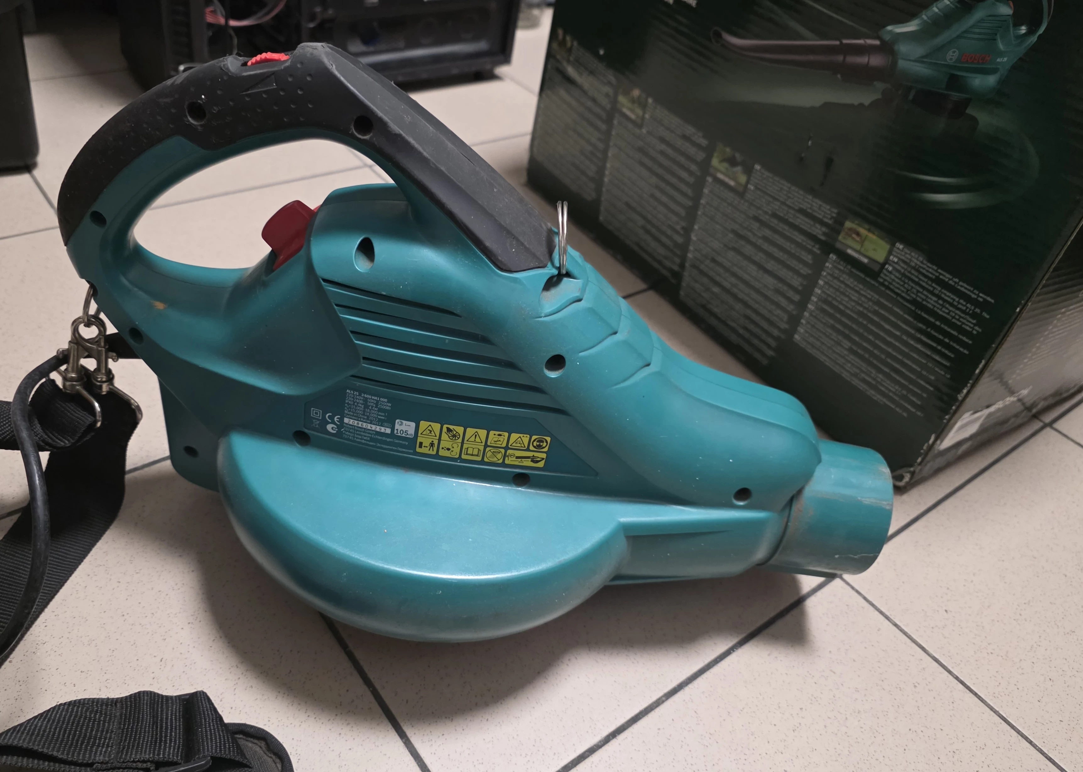 dmuchawa-odkurzacz-ogrodowy-bosch-als-25-wydajnosc-10