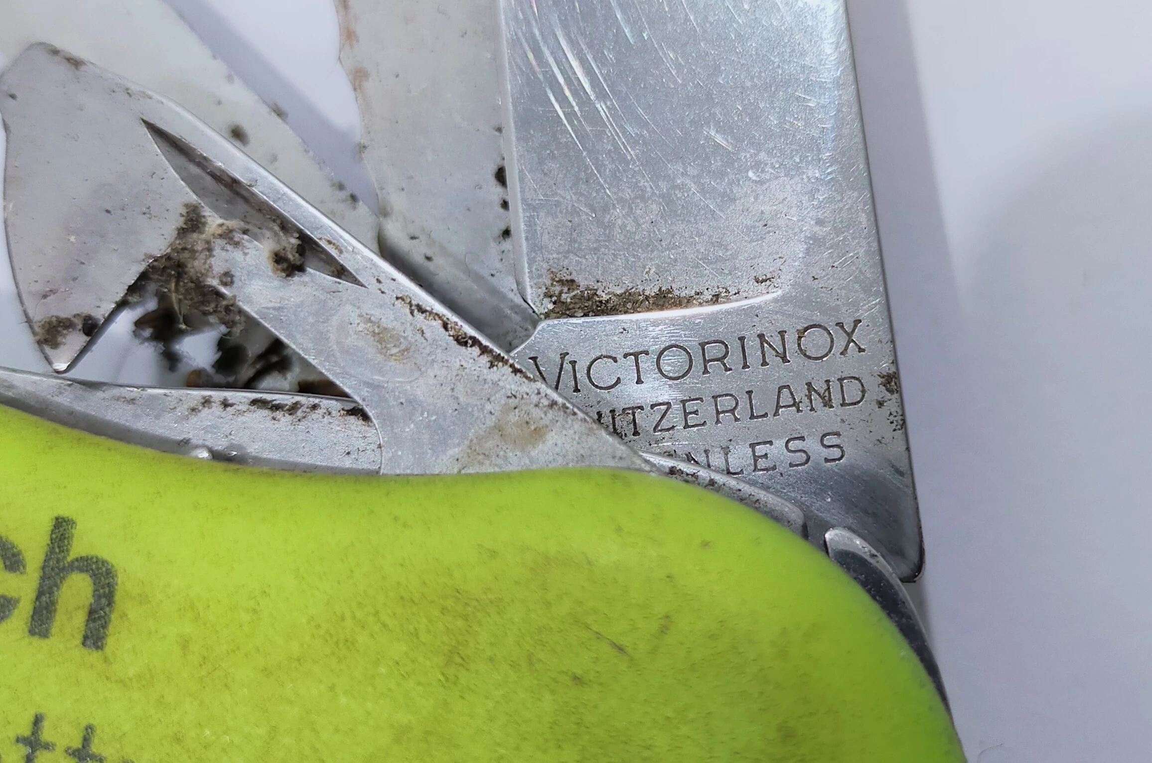 noz-skladany-victorinox-rescue-tool-kod-producenta-08463