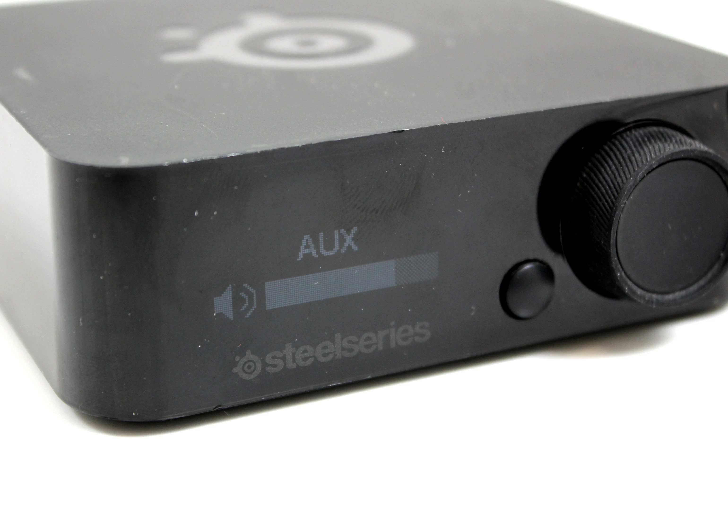 sluchawki-steelseries-arctis-pro-wireless-61473-stan-11323-2