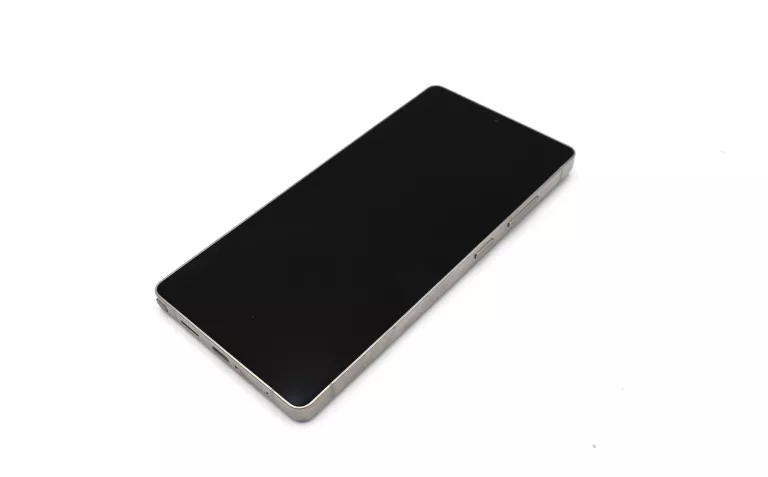 telefon-samsung-galaxy-s25-ultra-12gb256gb-czarny-przekatna-ekranu-690