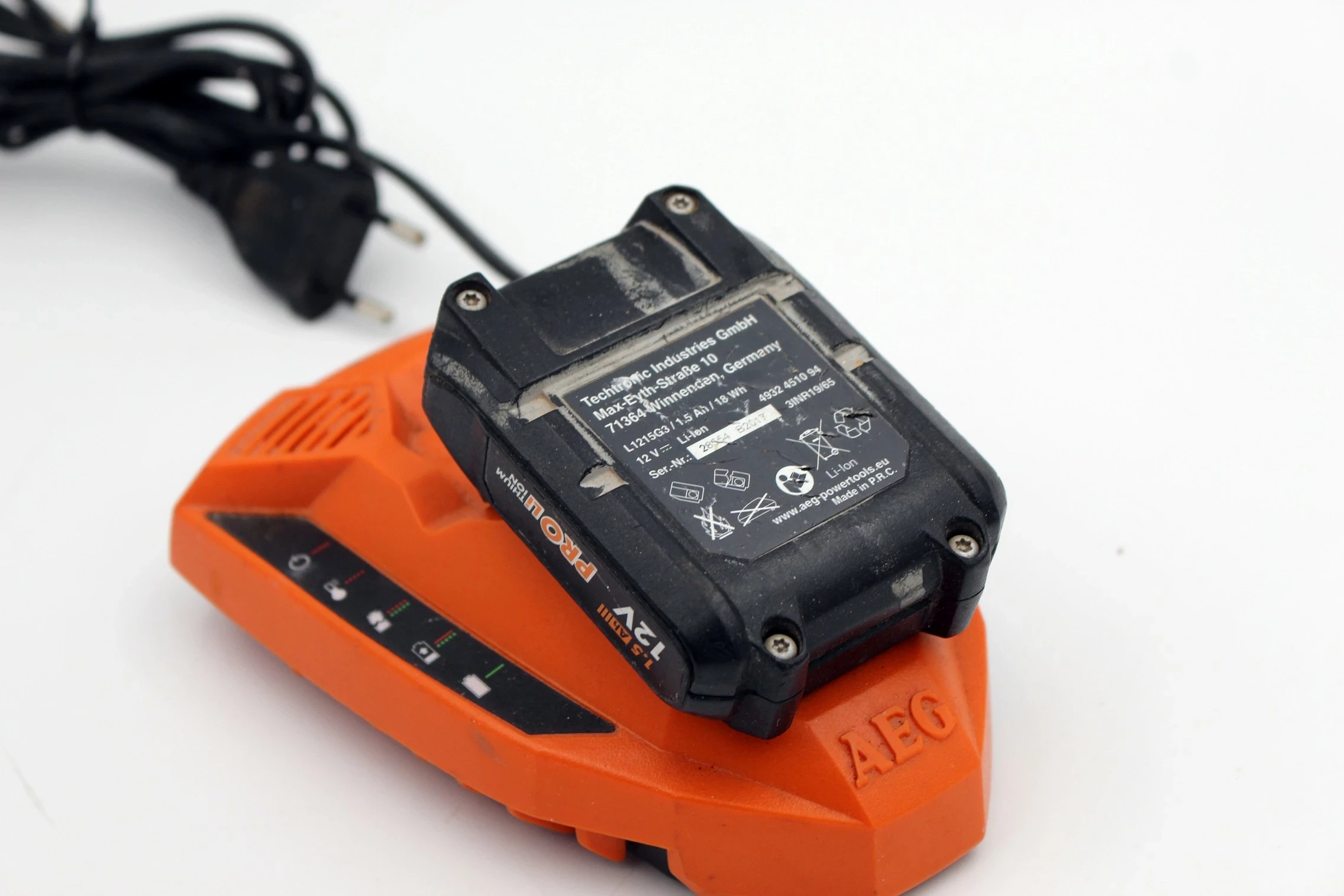 wkretarka-aeg-bs12-lad-zasilanie-209202-1769478