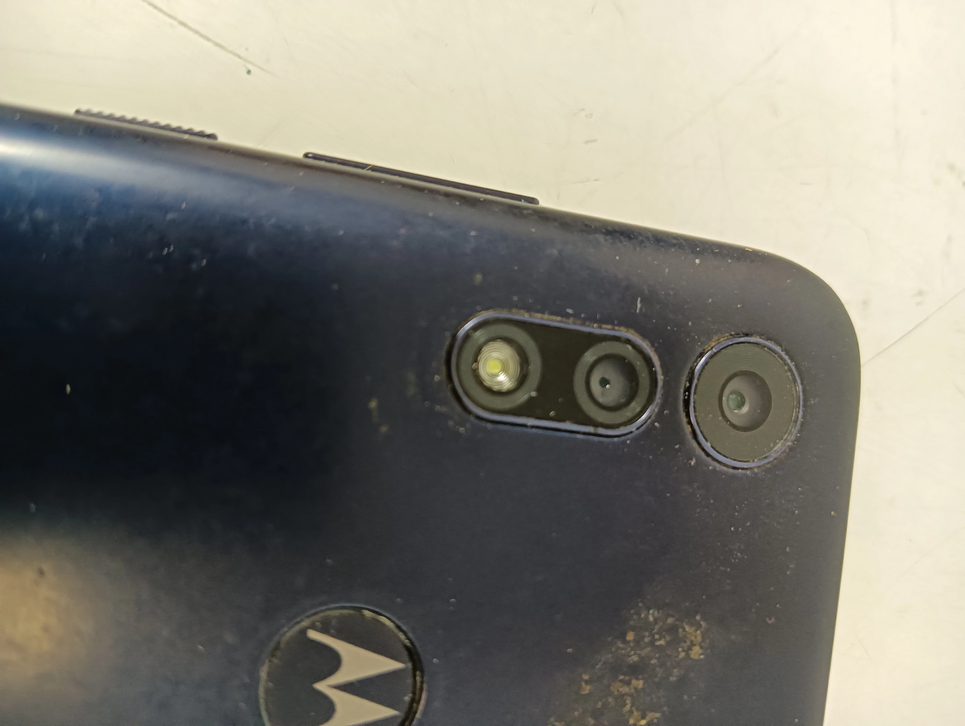 telefon-motorola-moto-e6s-232gb-przekatna-ekranu-61