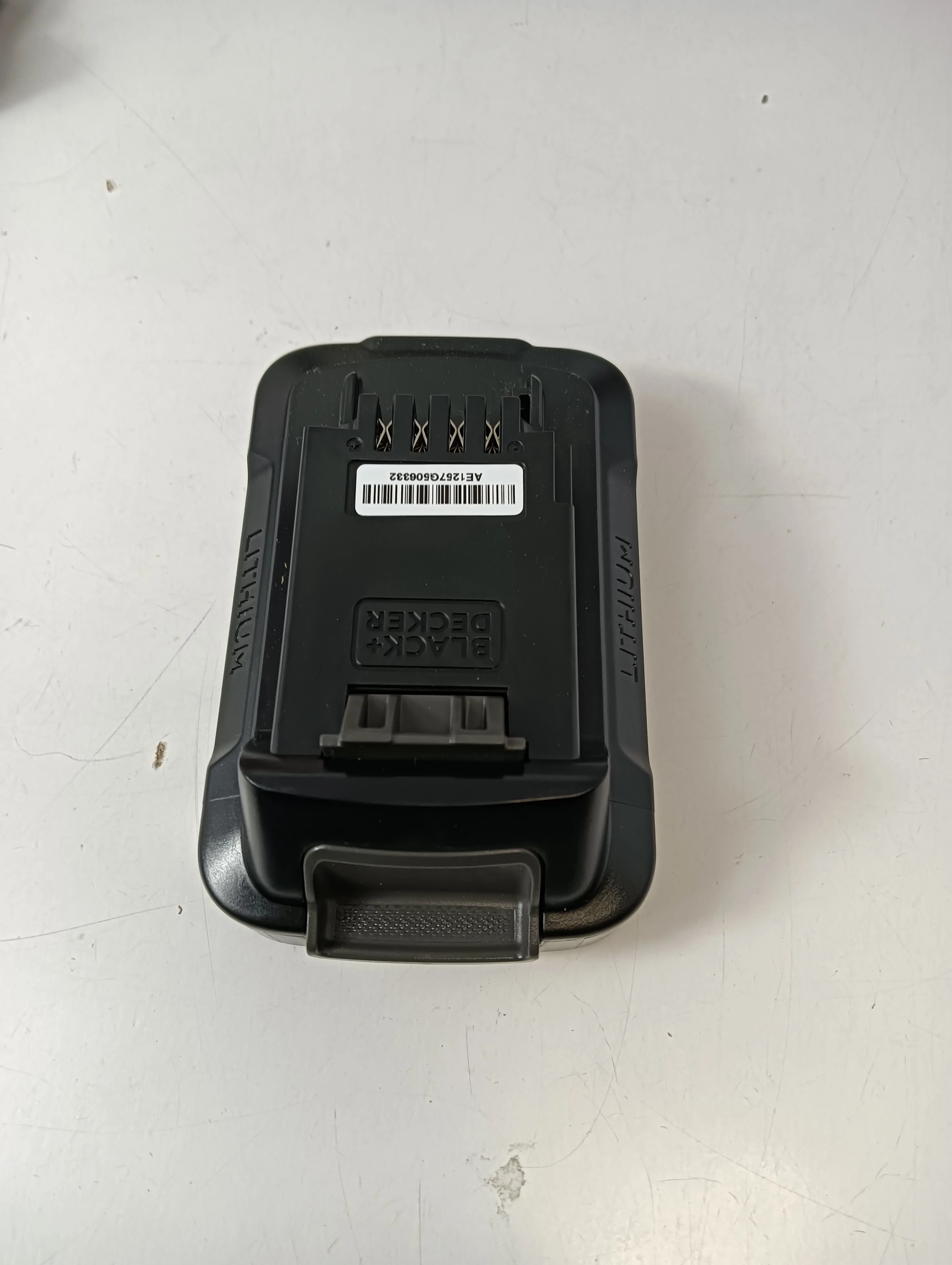 blackdecker-akku-bohrschrauber-bcd382d1xc-2ah-18v-rodzaj-silnika-204657-221325
