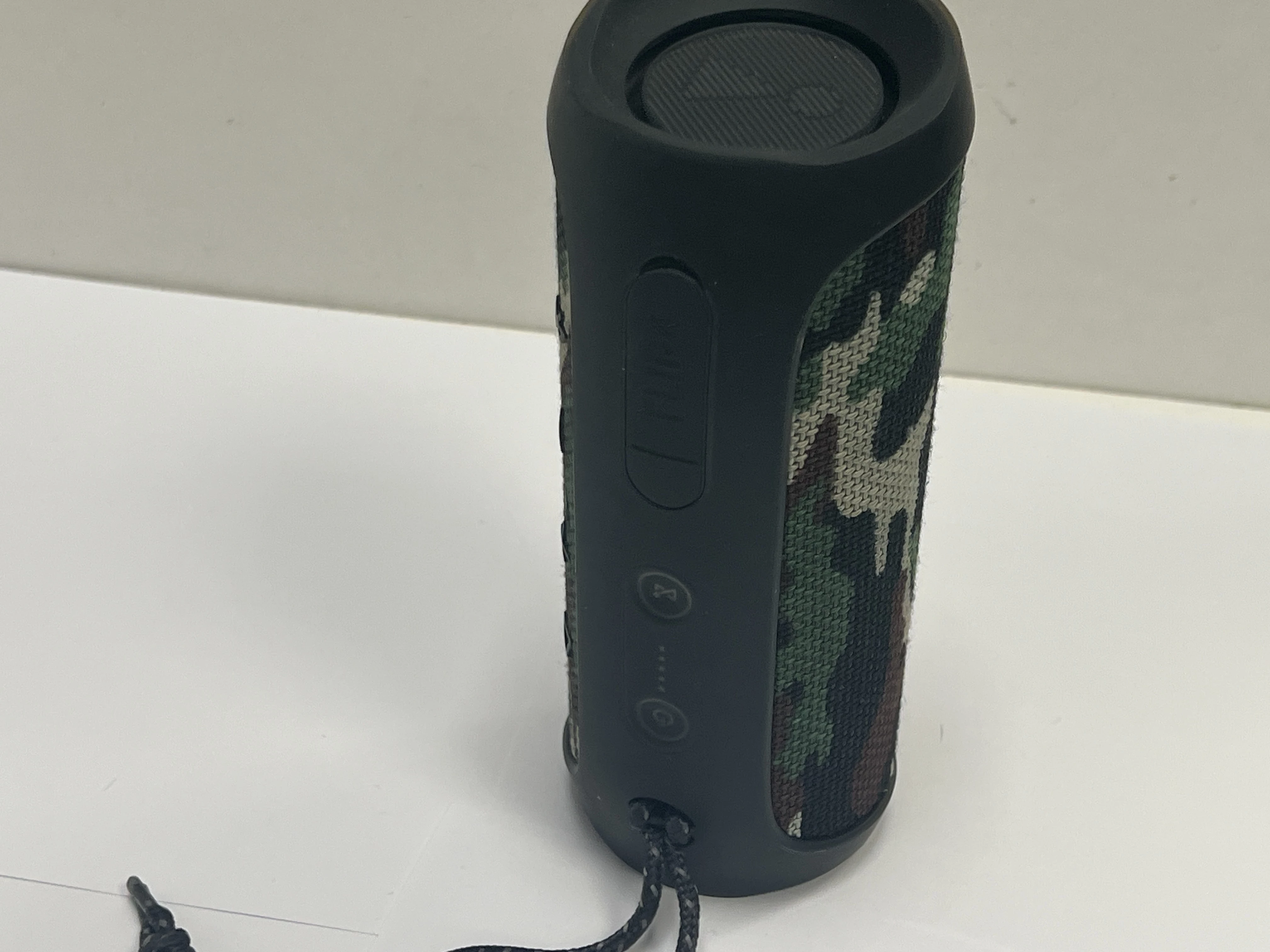 glosnik-jbl-flip-4-moro-16w-moc-1600