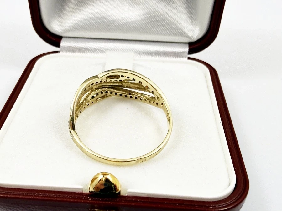 zloty-pierscionek-p585-z-cyrkoniami-rozmiar-20-waga-253g-material-15835-2