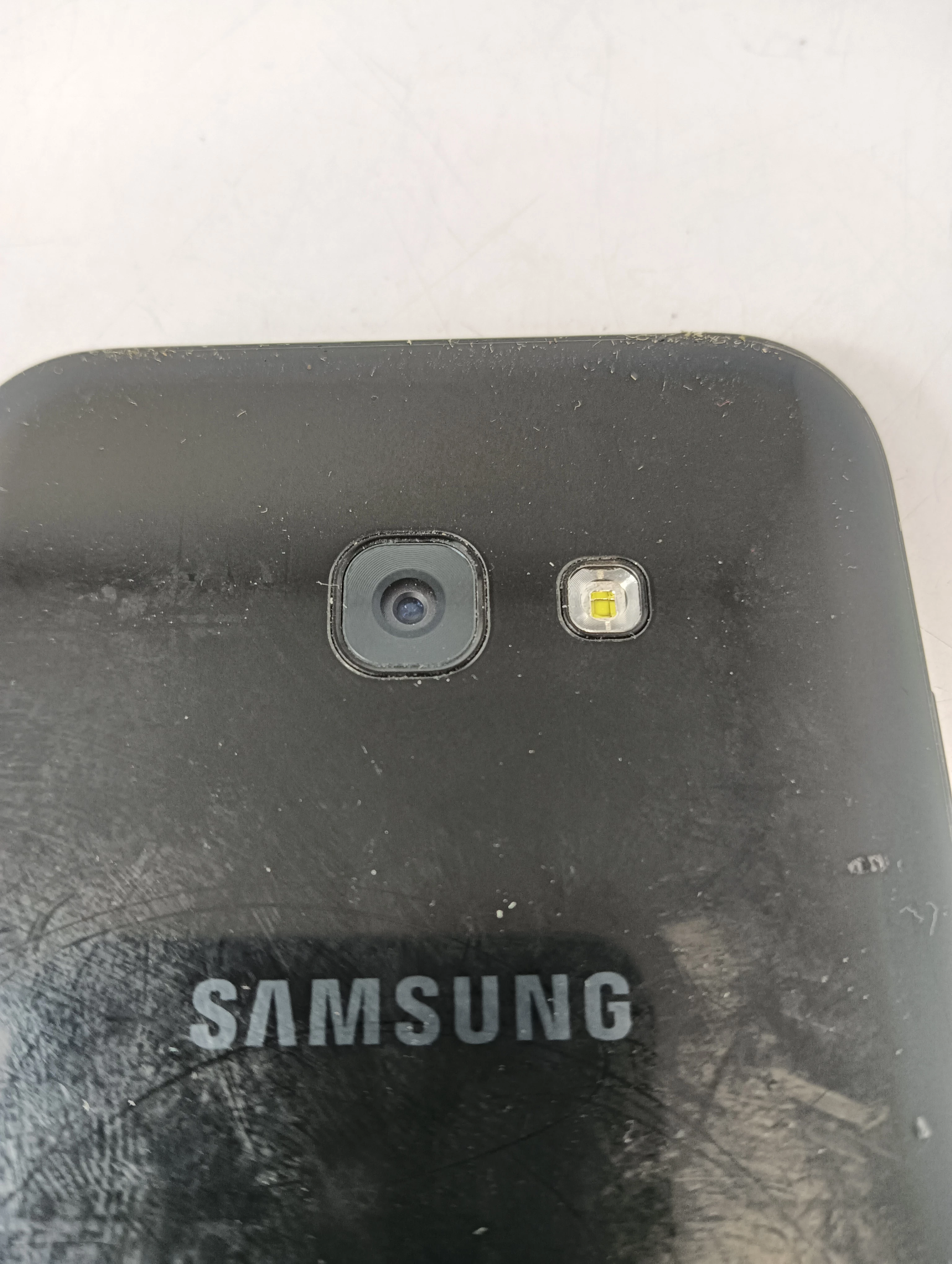 telefon-samsung-galaxy-a5-2017-przekatna-ekranu-52