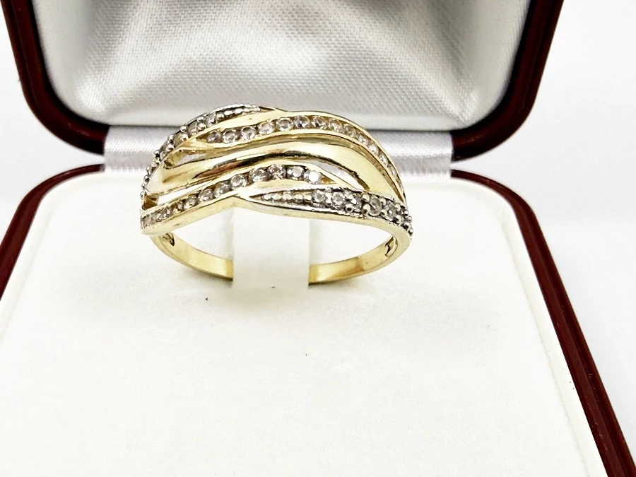 zloty-pierscionek-p585-z-cyrkoniami-rozmiar-20-waga-253g-stan-11323-2