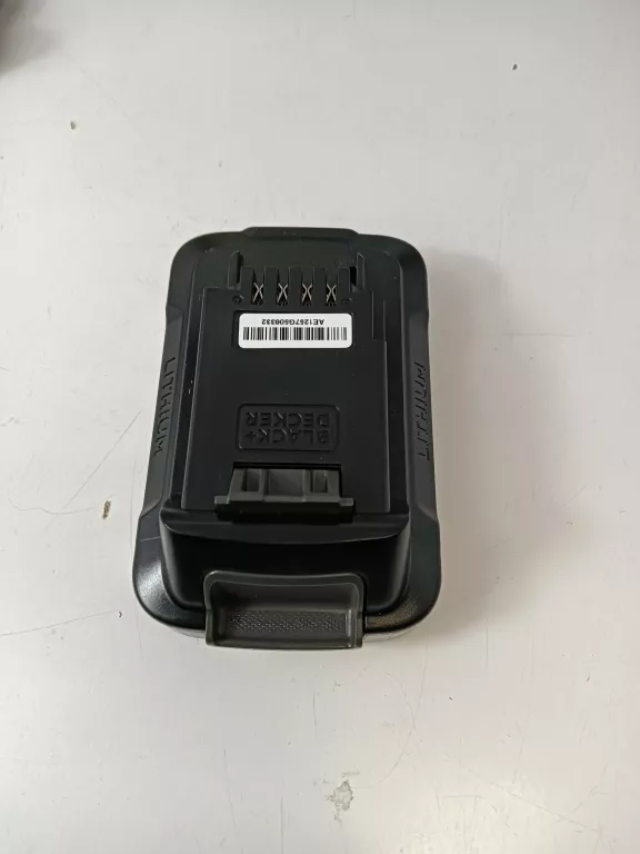 blackdecker-akku-bohrschrauber-bcd382d1xc-2ah-18v-rodzaj-silnika-204657-221325