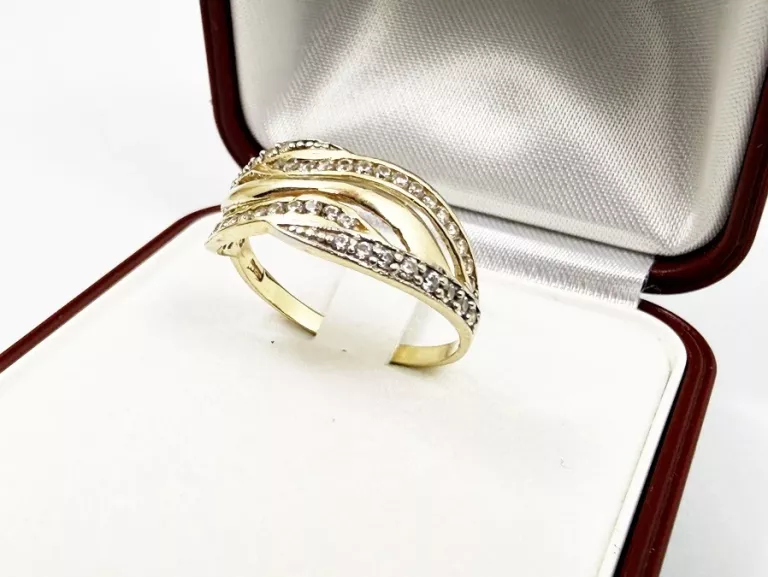 zloty-pierscionek-p585-z-cyrkoniami-rozmiar-20-waga-253g-krzywoustego-324-wroclaw