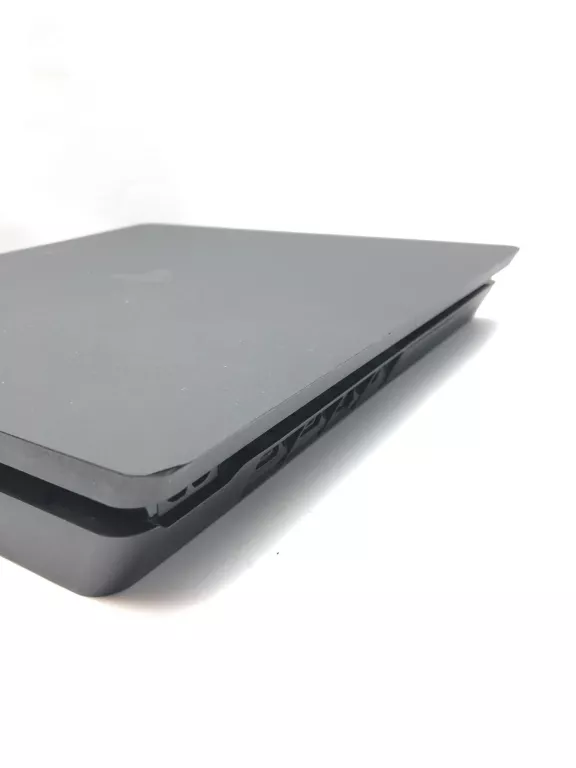 konsola-ps4-1tb-pad-ean-gtin-711719936961