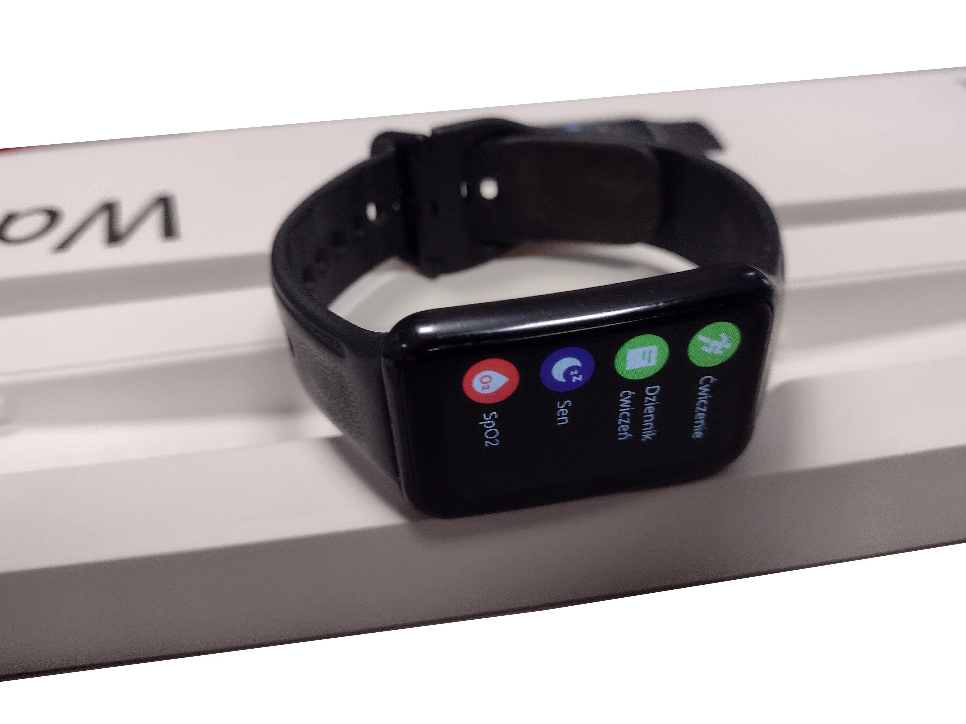 smartwatch-oppo-watch-free-czarny-wysokosc-koperty-4600