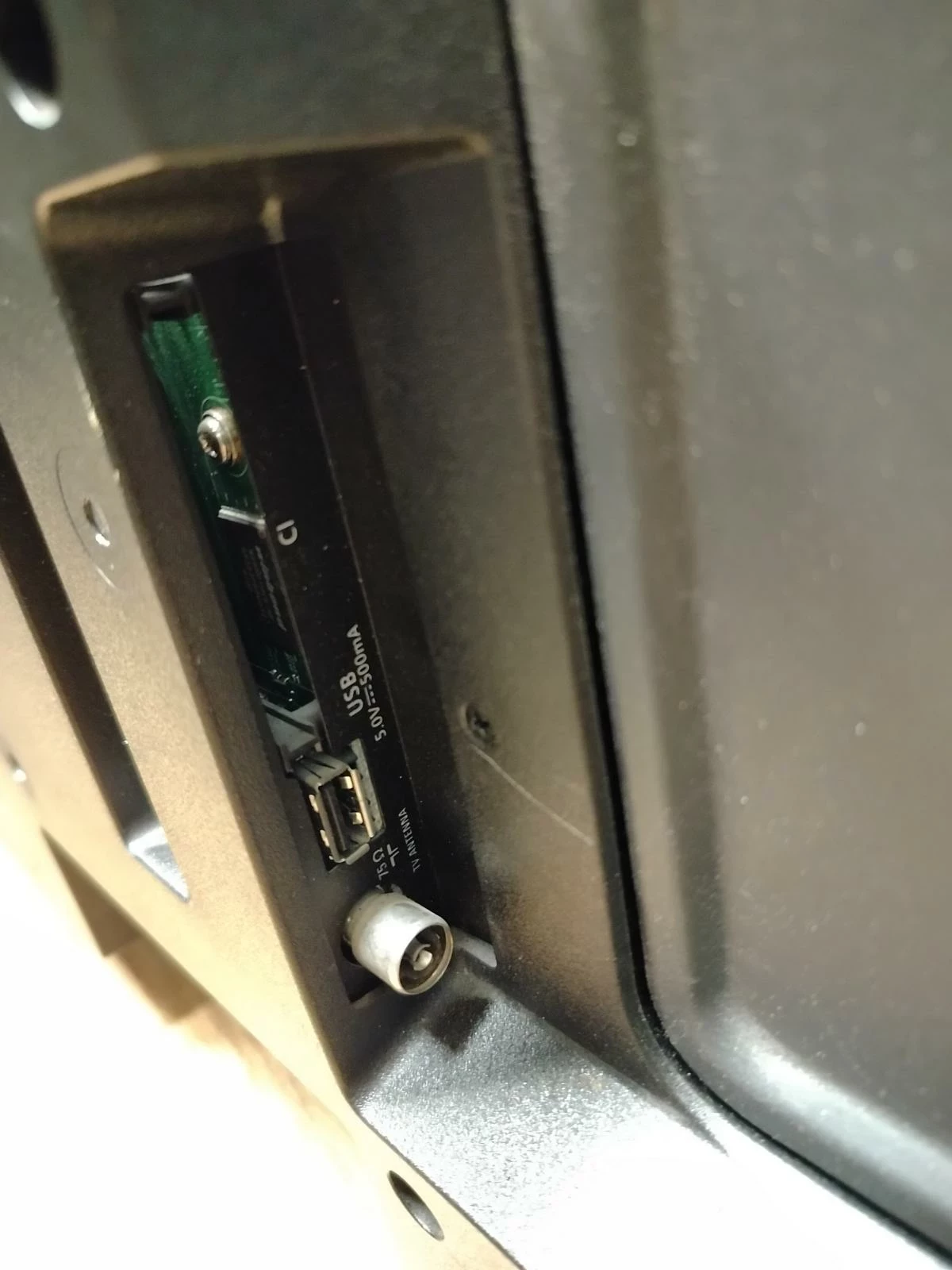 tv-32-philips32phs450412-pilot-przekatna-ekranu-cale-3200