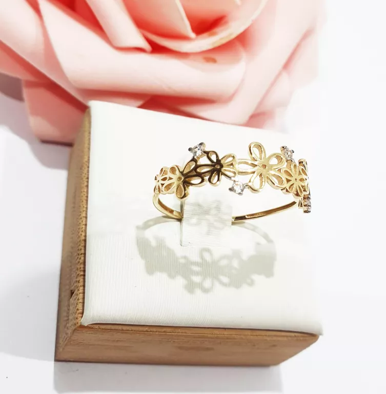 zloty-pierscionek-kwiatki-585ct-stan-11323-2