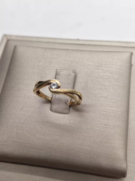 pierscionek-proba-333-waga-181g-rozmiar-12-ean-gtin-00000000