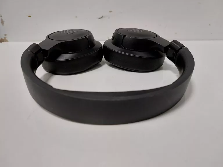 sluchawki-bezprzewodowe-nauszne-jbl-tune-770nc-czarny-kolor-dominujacy-129357-3