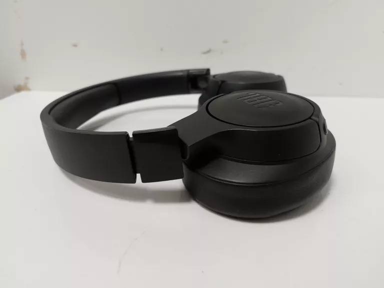 sluchawki-bezprzewodowe-nauszne-jbl-tune-770nc-czarny-rodzaj-sluchawek-203681-217745