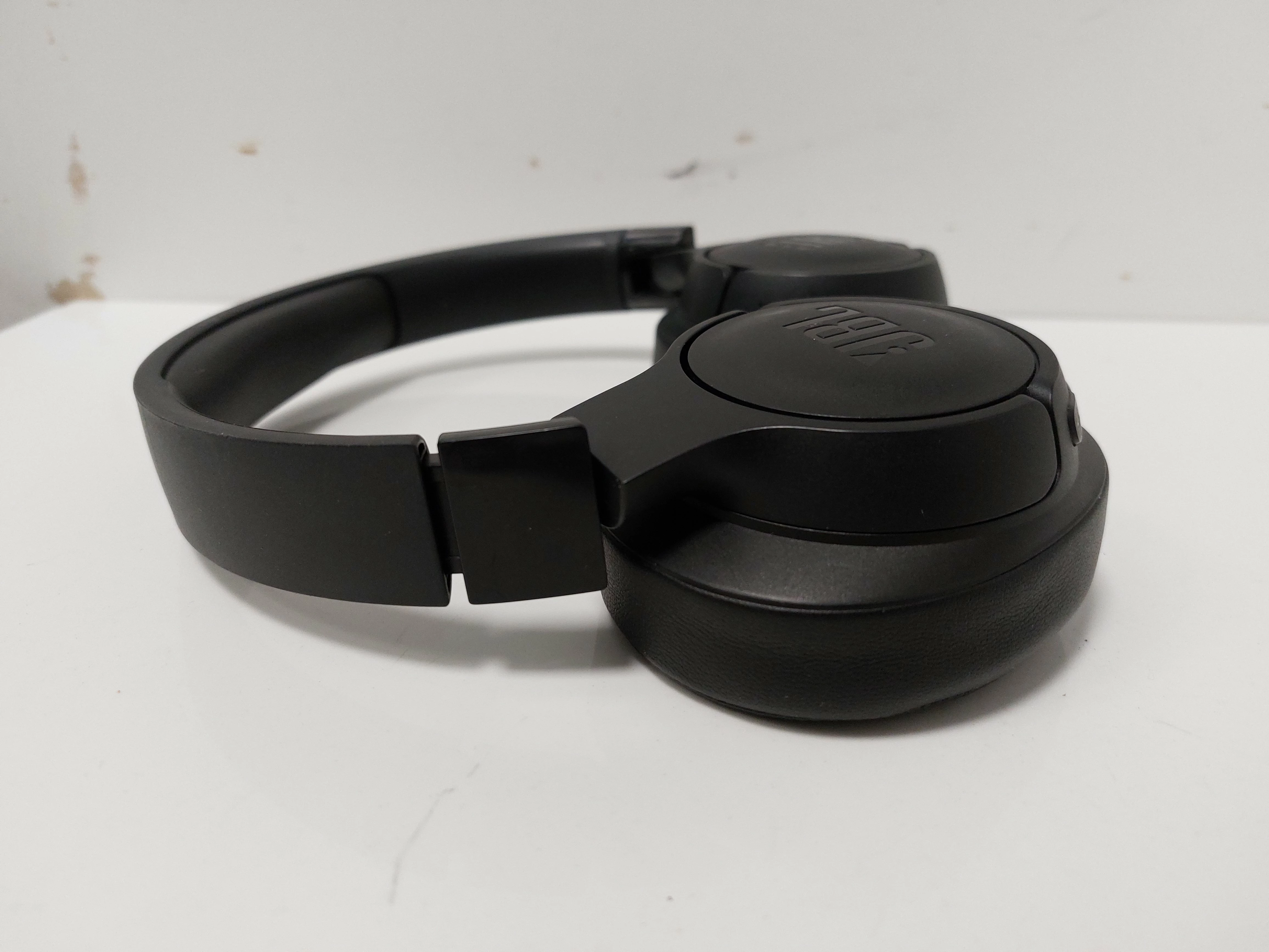 sluchawki-bezprzewodowe-nauszne-jbl-tune-770nc-czarny-rodzaj-sluchawek-203681-217745