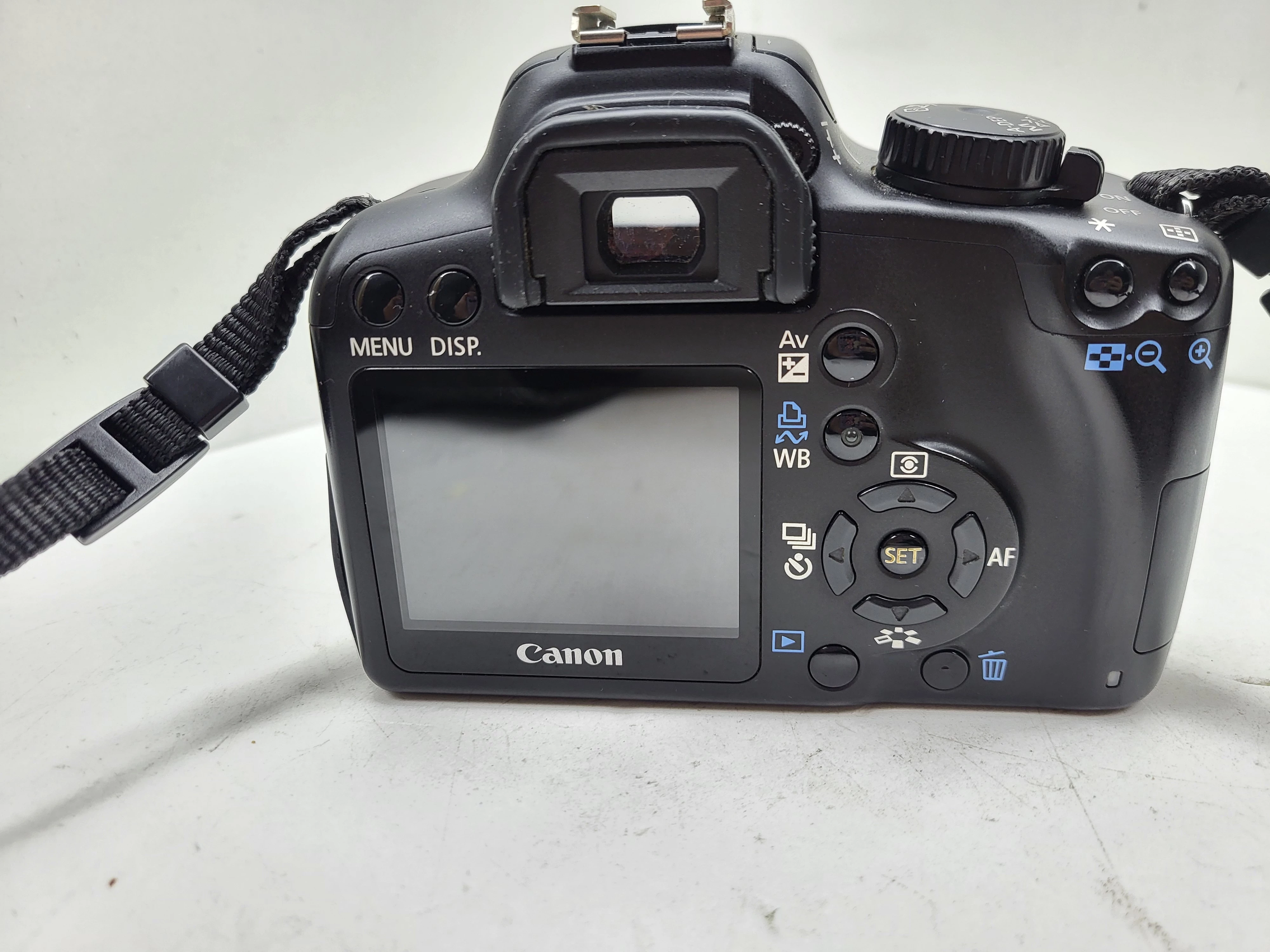 aparat-canon-eos-1000d-model-eos-1000d