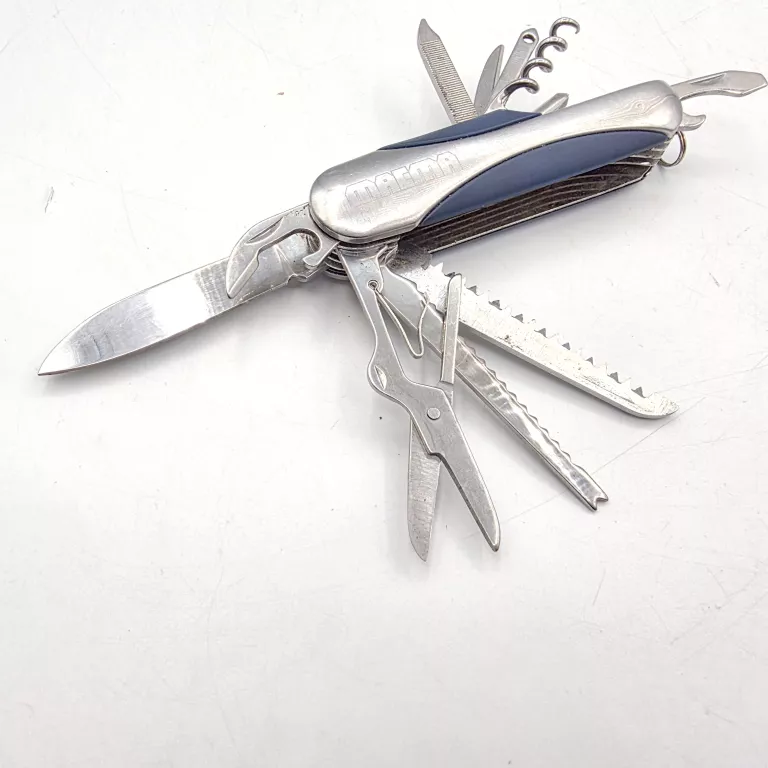 scyzoryk-wielofunkcyjny-multitool-11-funkcji-noz-skladany-3-maja-48-poznan-ska-x