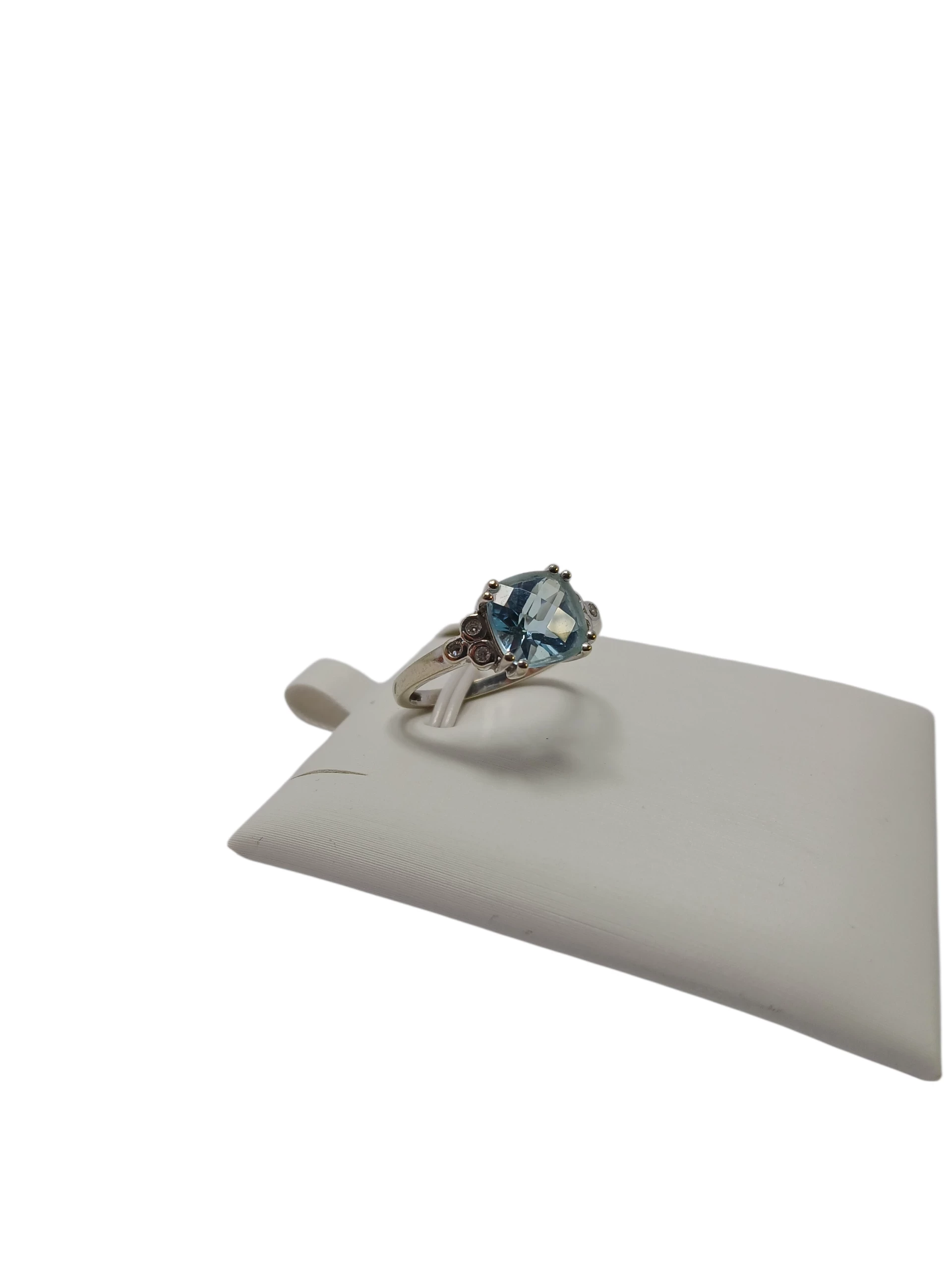 zloty-pierscionek-585-267g-r15-rodzaj-2205-2