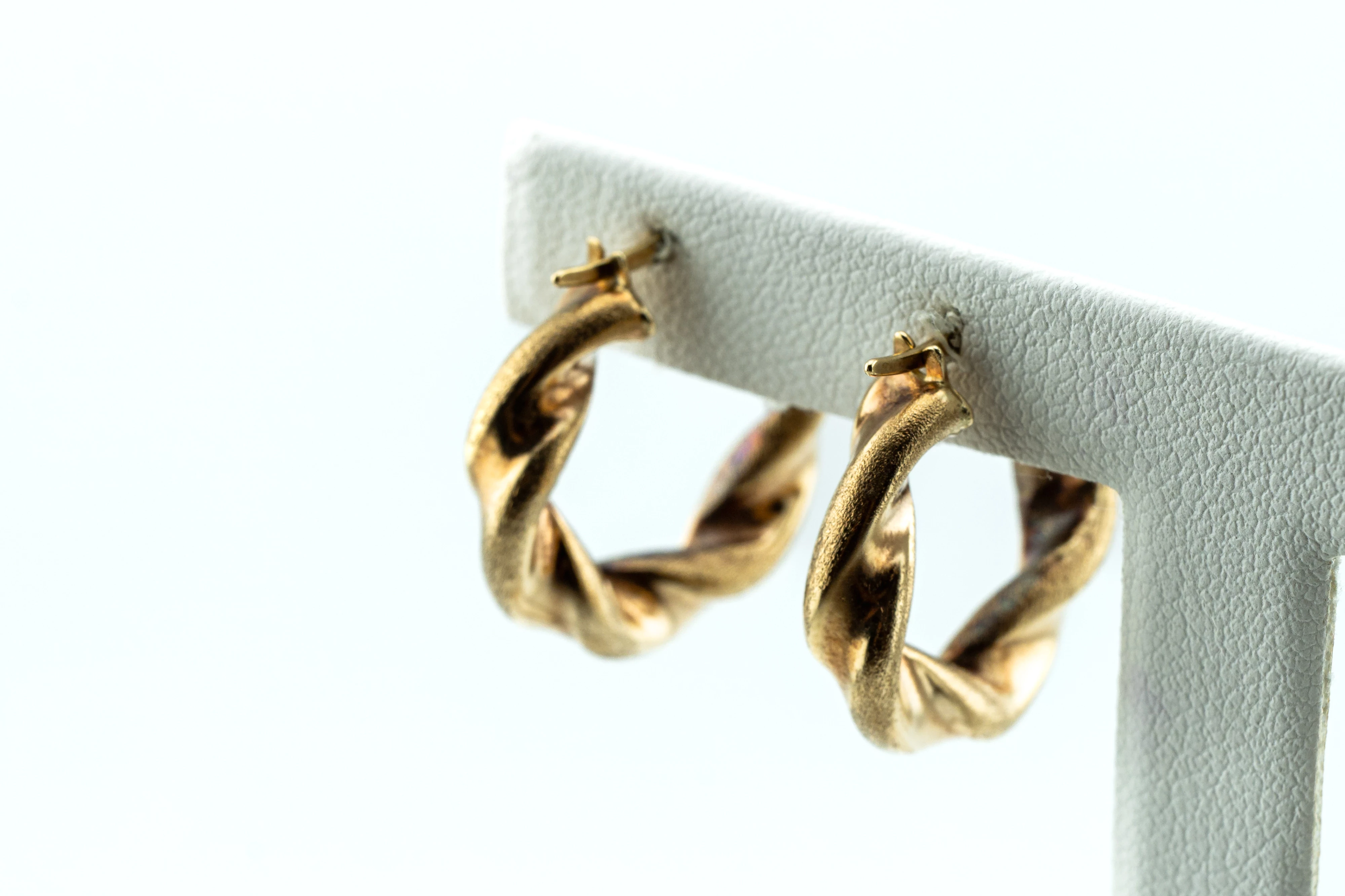 zb519-ciekawe-kolczyki-solidne-krecone-kola-z-zoltego-zlota-375-20mm-rodzaj-zapiecia-2207-5