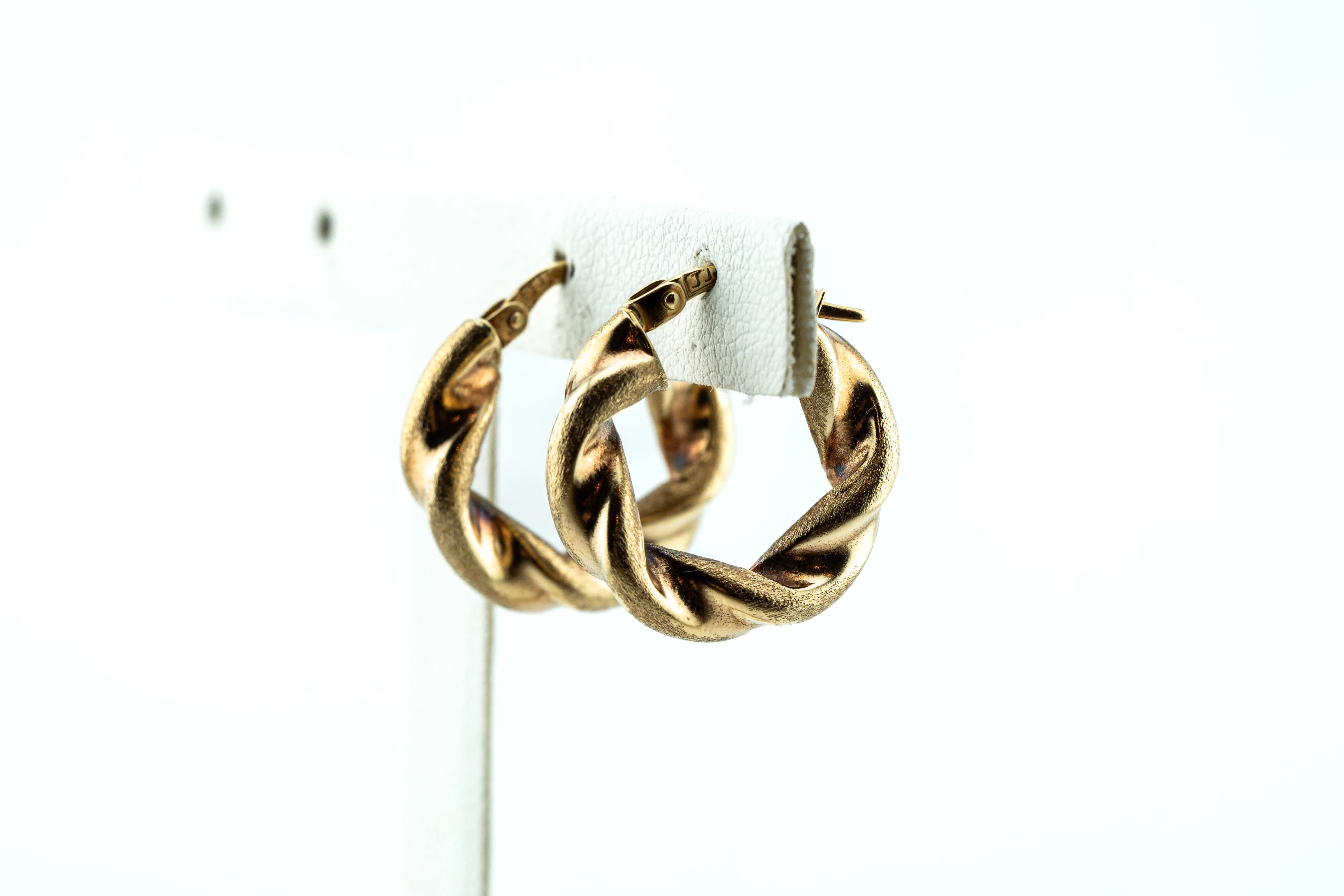 zb519-ciekawe-kolczyki-solidne-krecone-kola-z-zoltego-zlota-375-20mm-stan-11323-2