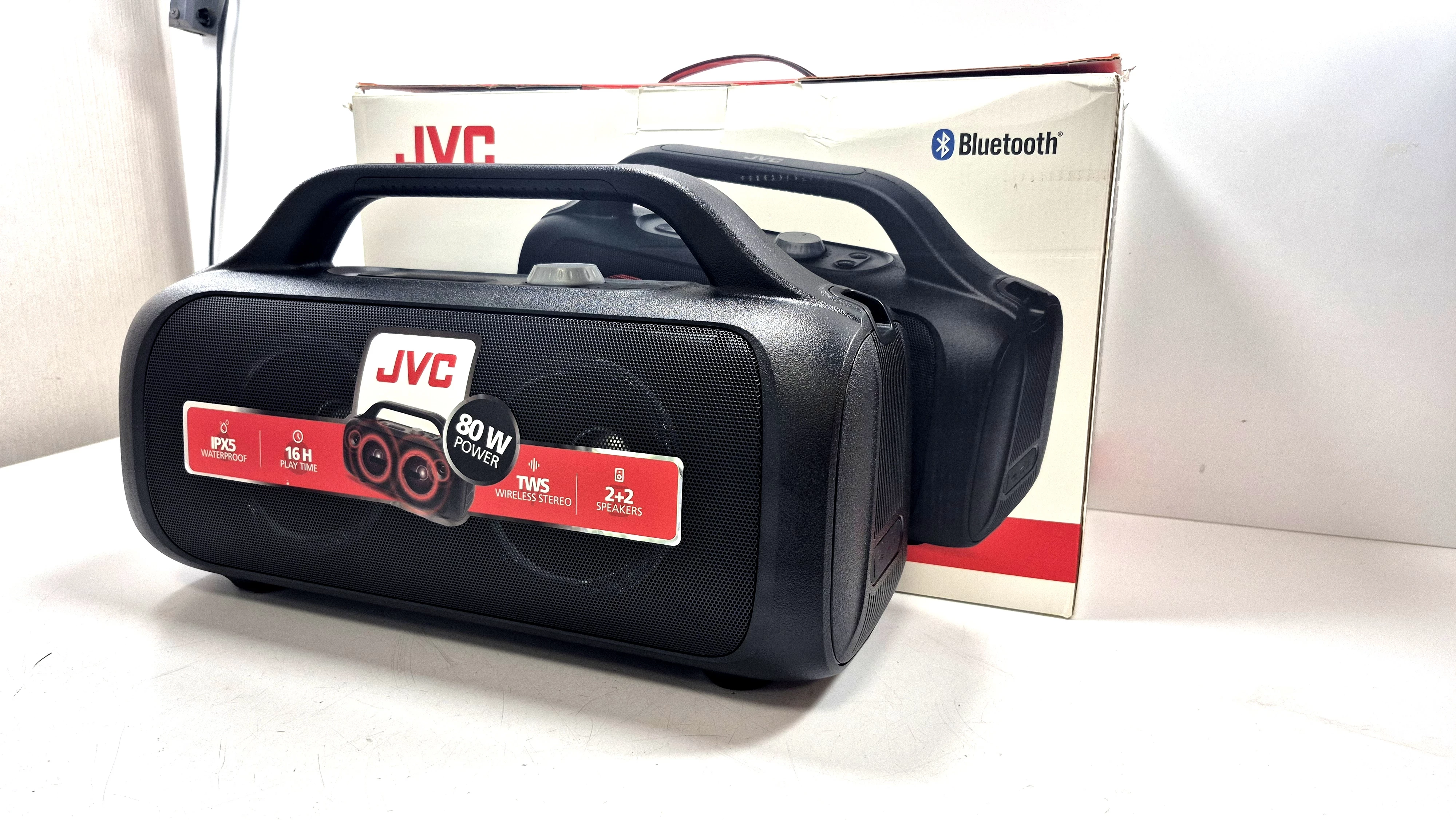 glosnik-przenosny-jvc-xs-e843-bezprzewodowy-bluetooth-stan-11323-2