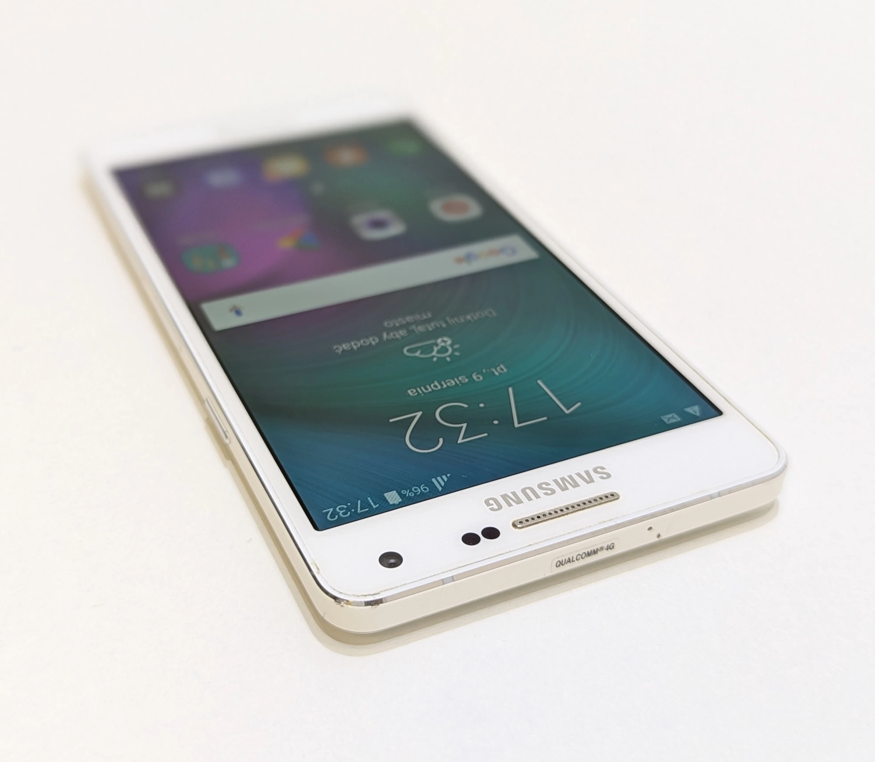 telefon-samsung-galaxy-a5-a500f-2sim-bialy-przekatna-ekranu-520