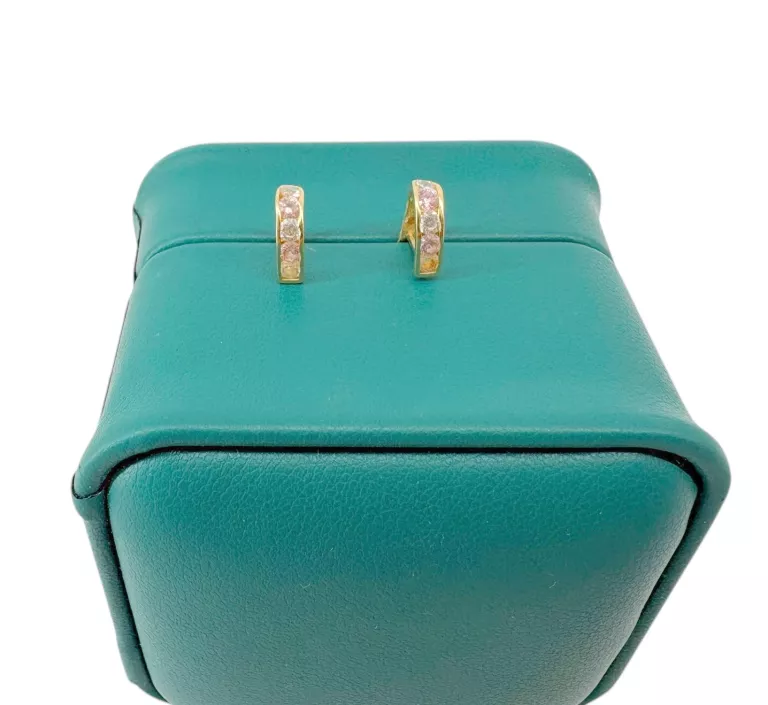 delikatne-zlote-kolczyki-072g-585-stan-11323-2