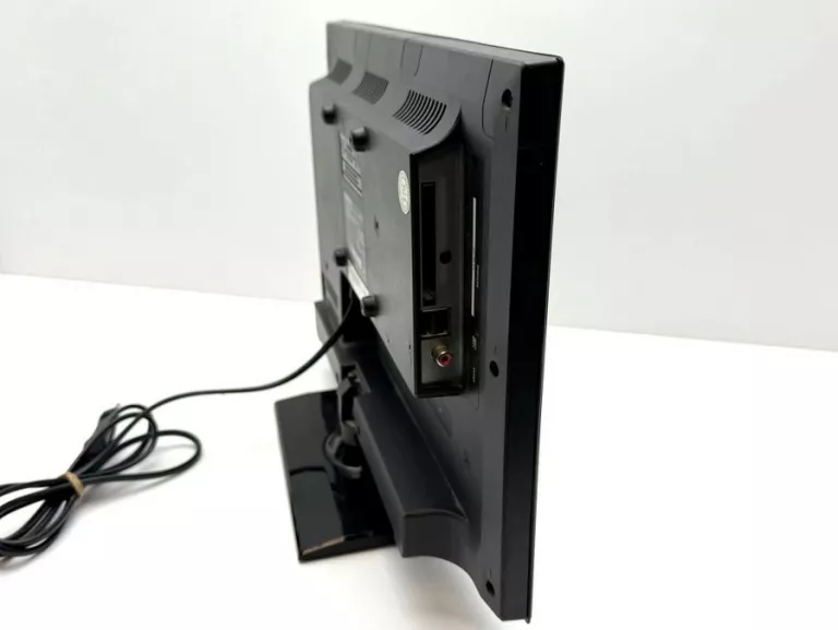 telewizor-manta-led-19lhn123d-stan-11323-2