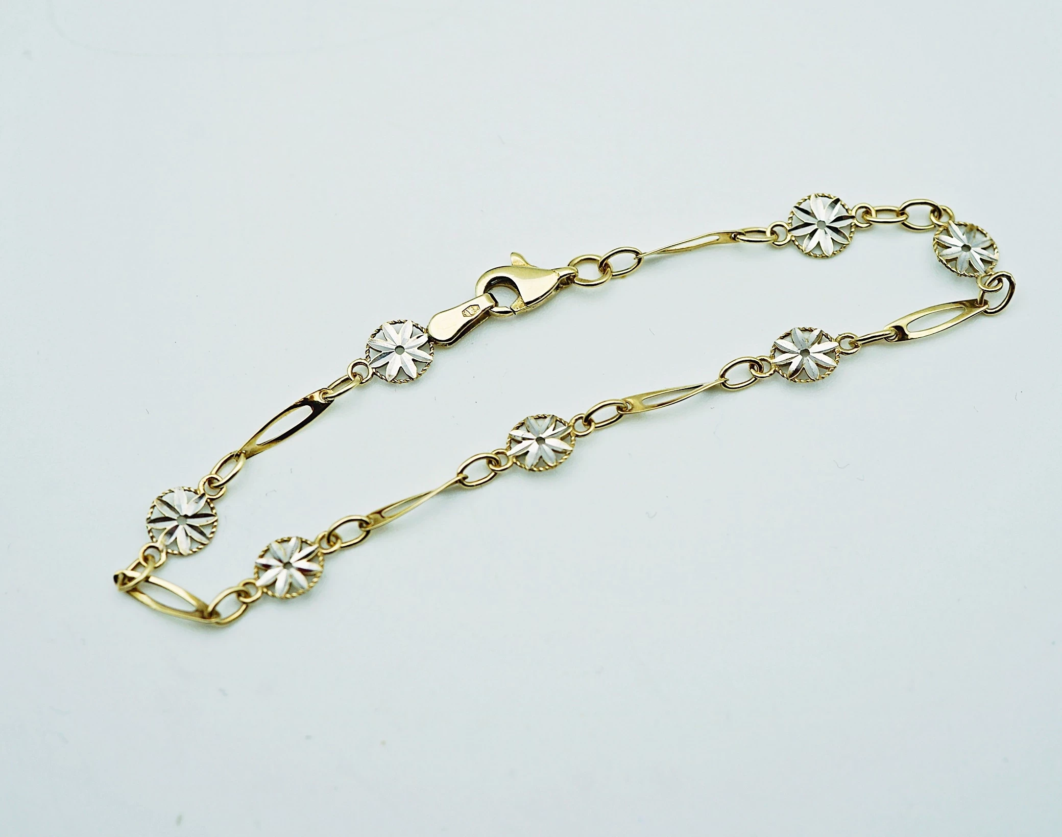 zlota-bransoletka-kwiatki-333171g17cm-kamien-17088-524288