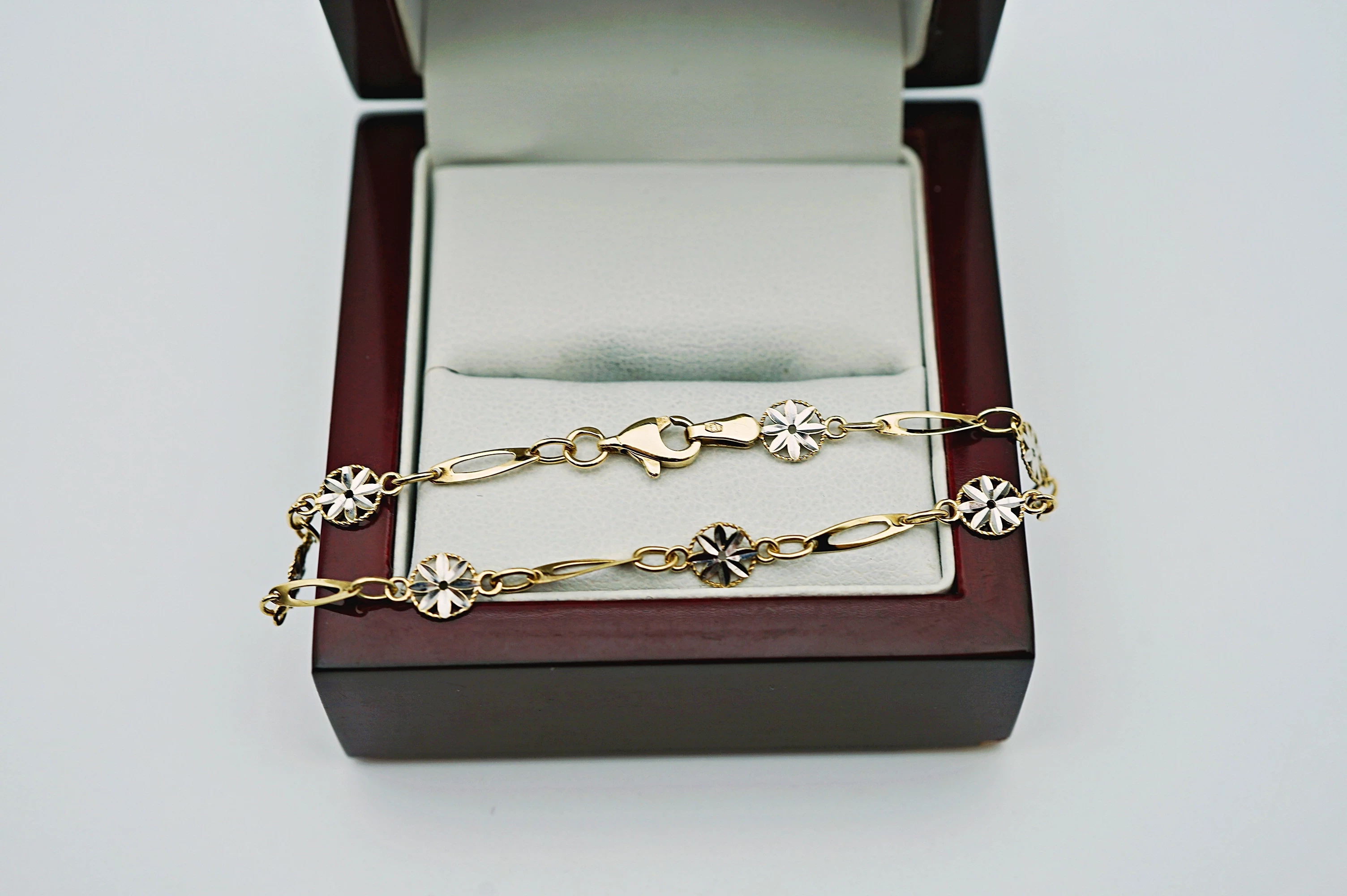 zlota-bransoletka-kwiatki-333171g17cm-material-15835-2