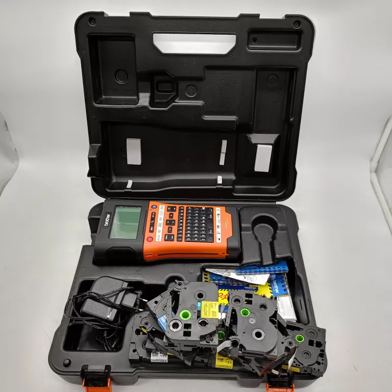 drukarka-etykiet-brother-p-touch-e550-ean-gtin-4977766751001