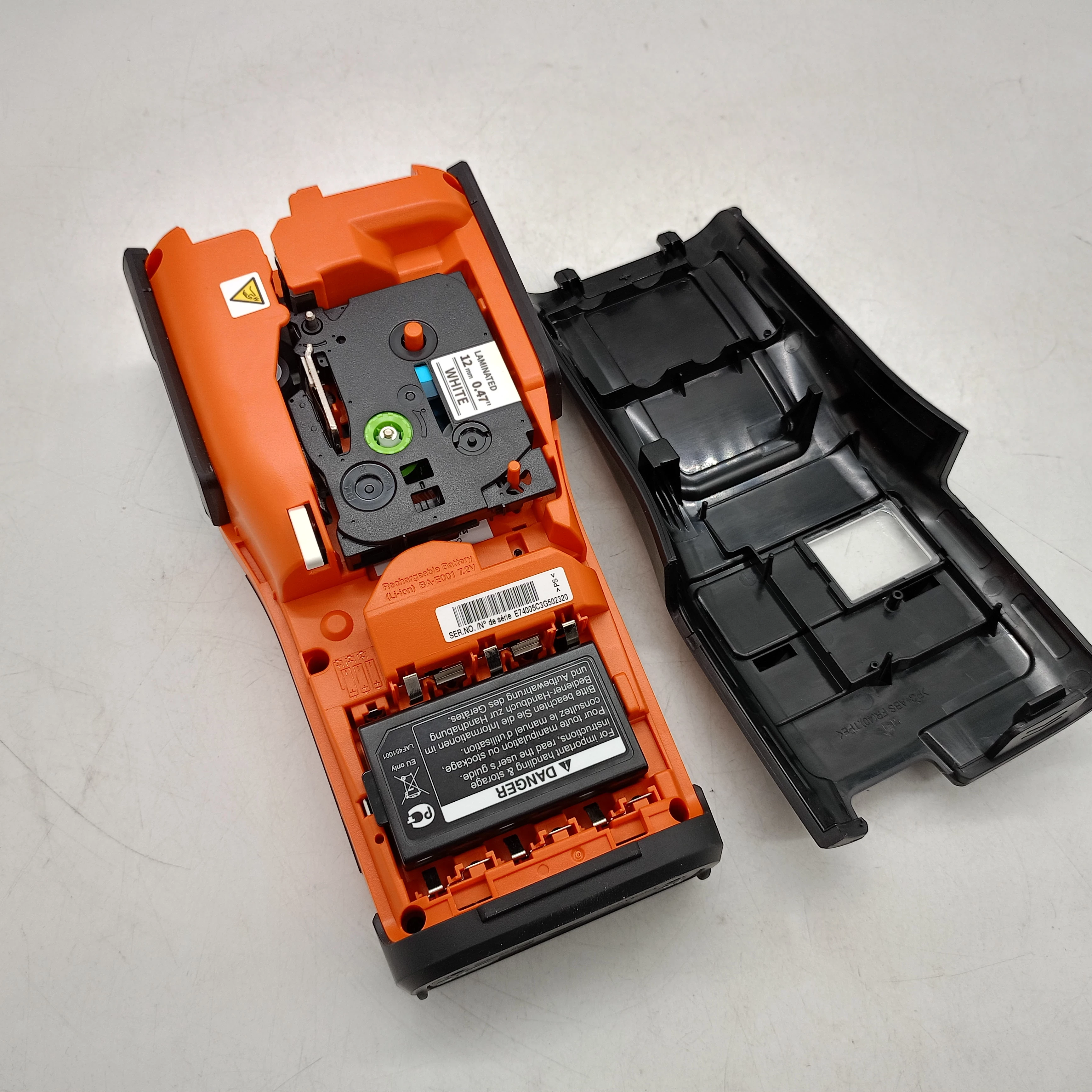 drukarka-etykiet-brother-p-touch-e550-maksymalna-szerokosc-drukowania-2400