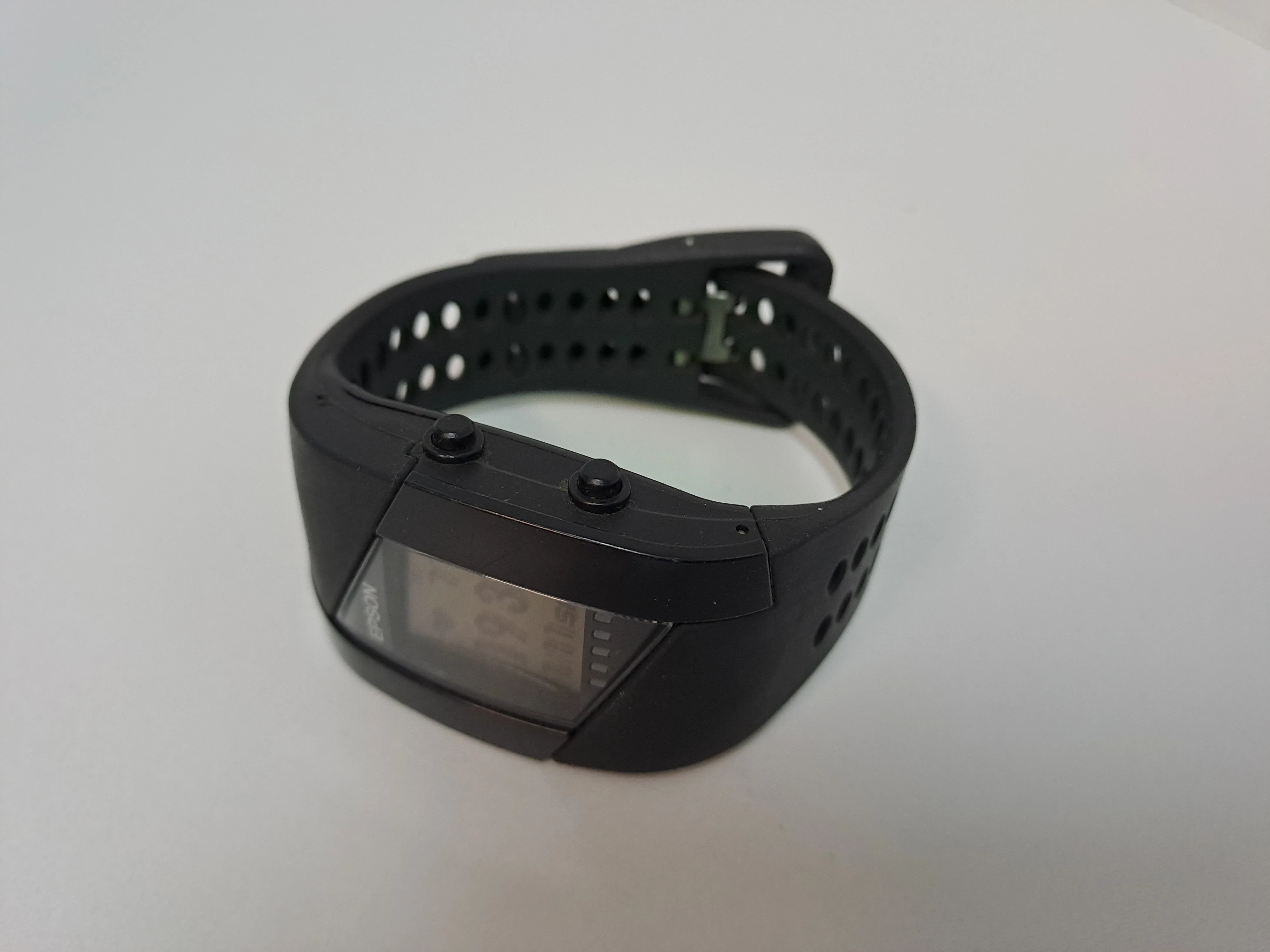 smartband-epson-pulsense-ps-500-stan-11323-2