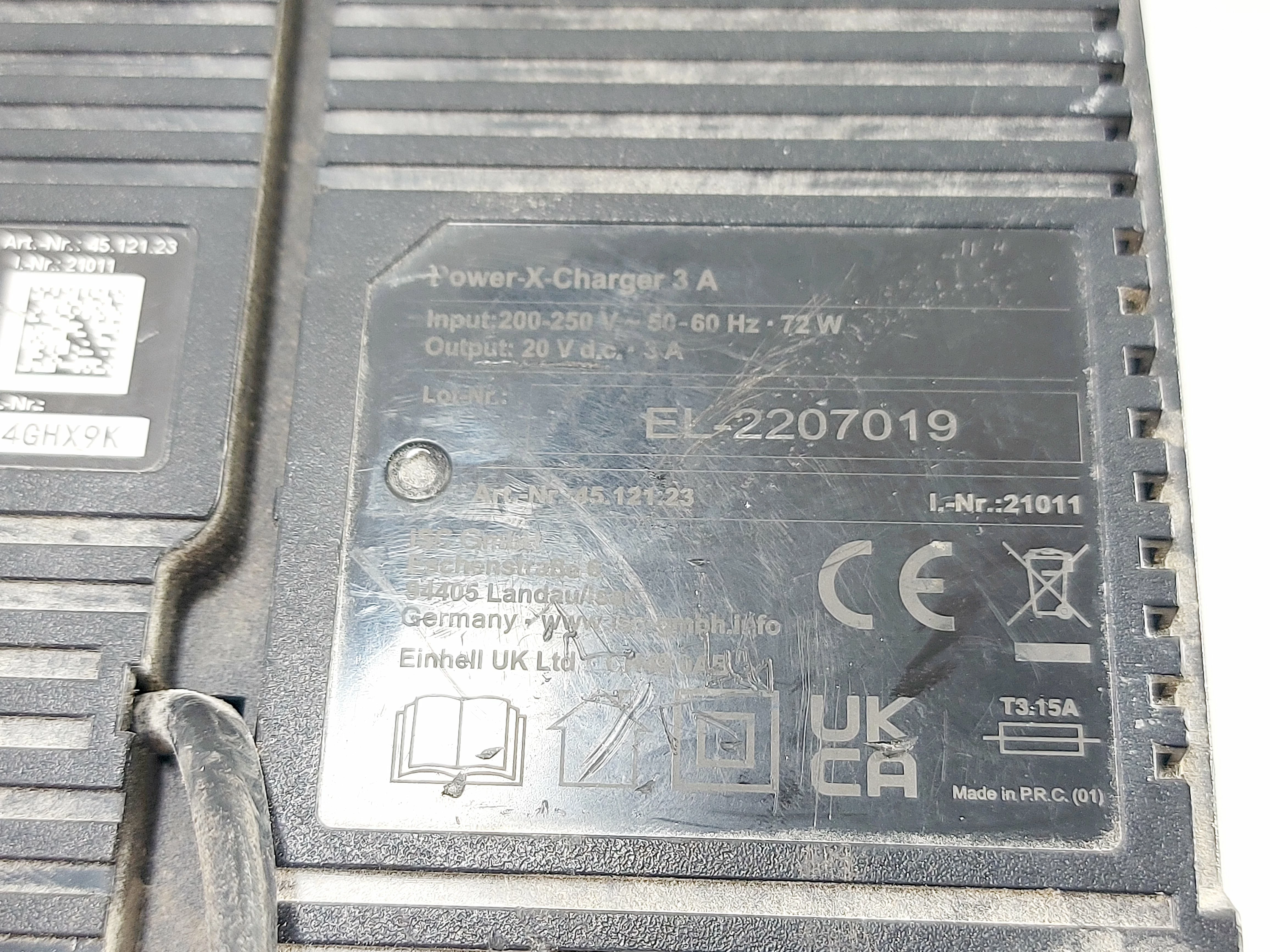 ladowarka-do-akumulatorow-einhell-power-x-charger-3a-18v-wraz-z-bateria-napiecie-v-128551-6