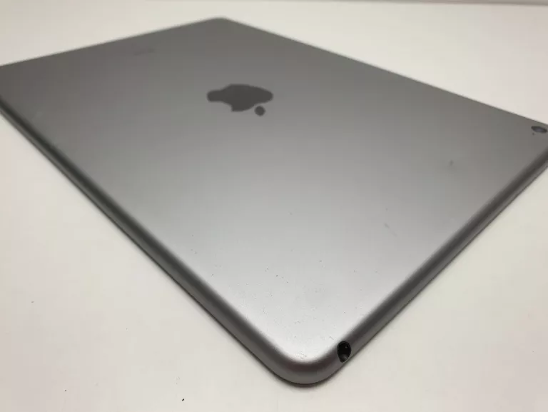 tablet-apple-ipad-air-2-128-gb-przekatna-ekranu-970