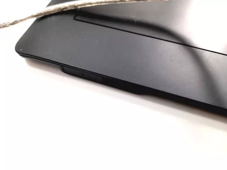 tablet-graficzny-piorkowy-wacom-intuos-pth-851-stan-11323-2