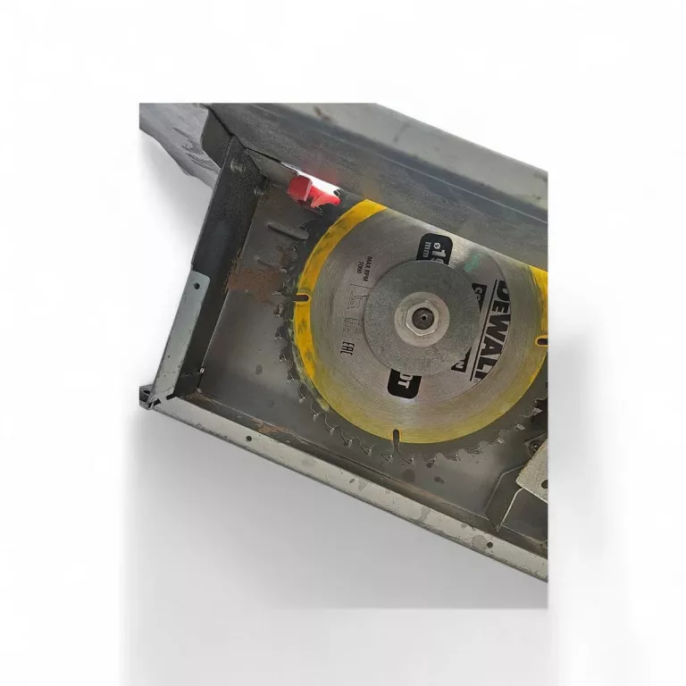 pilarka-stolowa-tip-srednica-otworu-pily-110