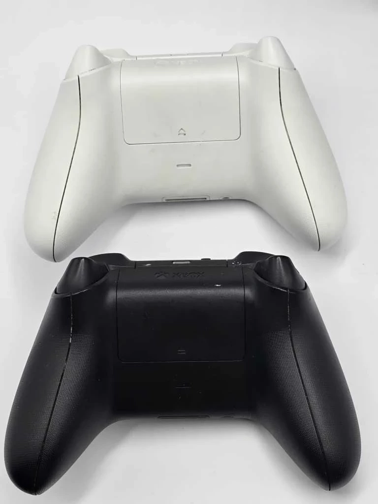 konsola-xbox-series-s-1t-2-pady-okablowaniepudelko-15052023-kod-producenta-xxu-00010