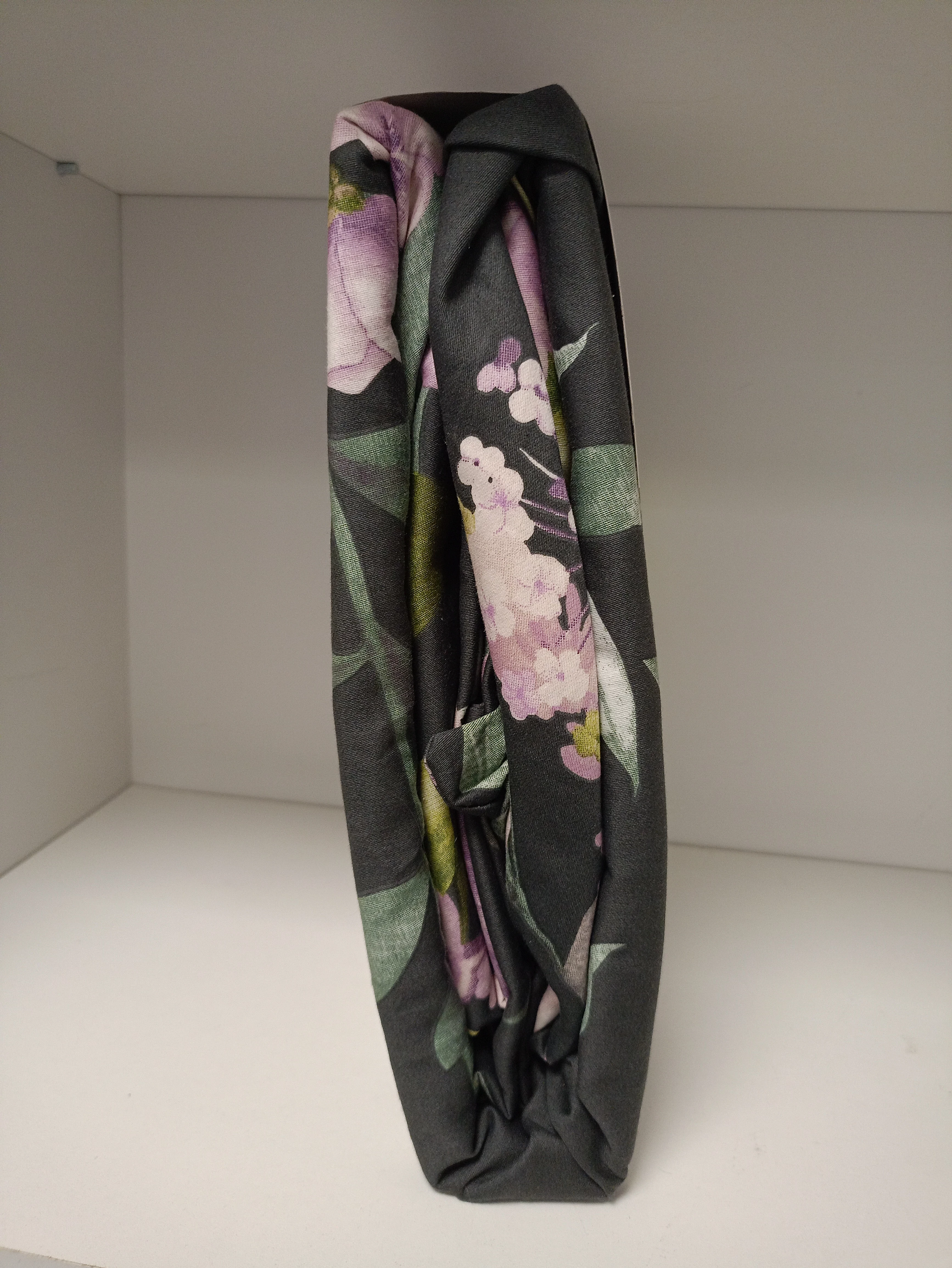 komplet-poscieli-kwiaty-sisnay-200x220cm-2x-70x80-cm-stan-11323-2