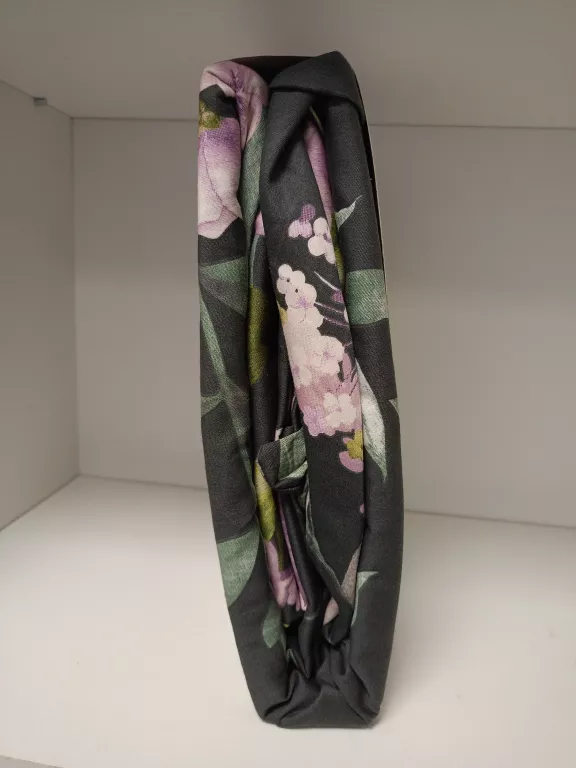 komplet-poscieli-kwiaty-sisnay-200x220cm-2x-70x80-cm-stan-11323-2