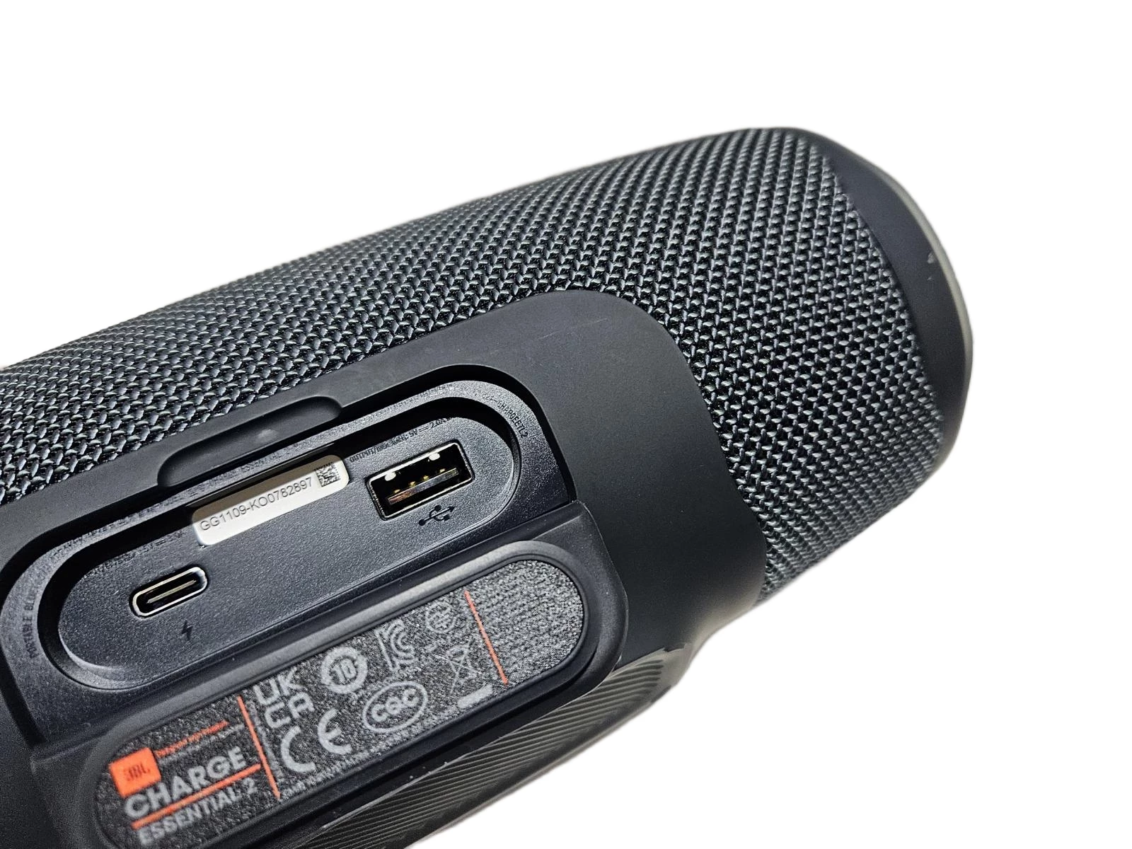 glosnik-przenosny-jbl-charge-essential-2-kod-producenta-charge-essential-2